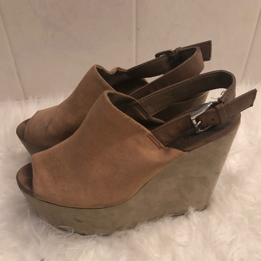 Brown Steve Madden wedges- Size 8